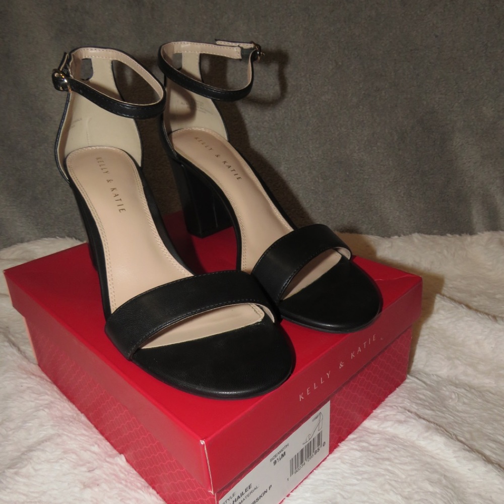 Black Strappy Heel